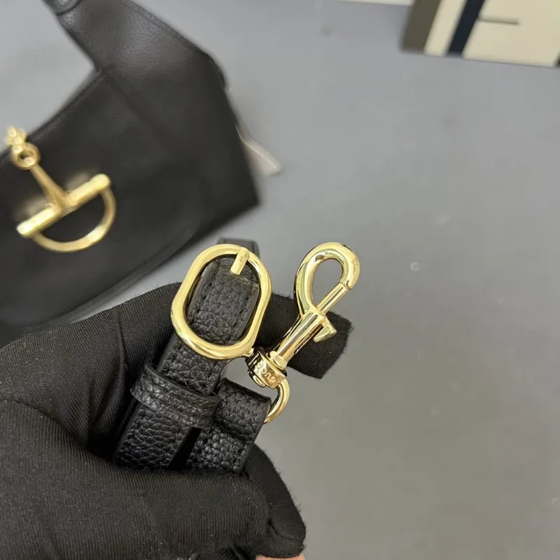 Gucci Top Handle Bags-69 - Image 6