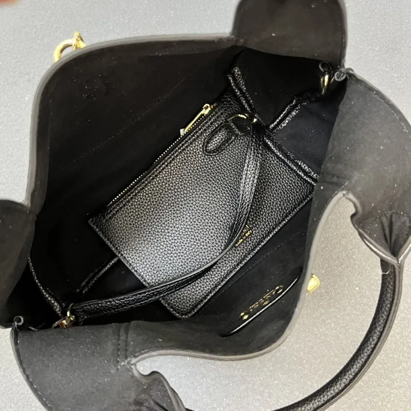 Gucci Top Handle Bags-69 - Image 8