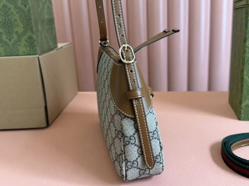 Gucci Top Handle Bags-103 - Image 4