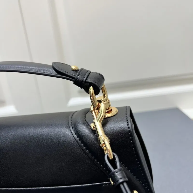 Gucci Top Handle Bags-156 - Image 6