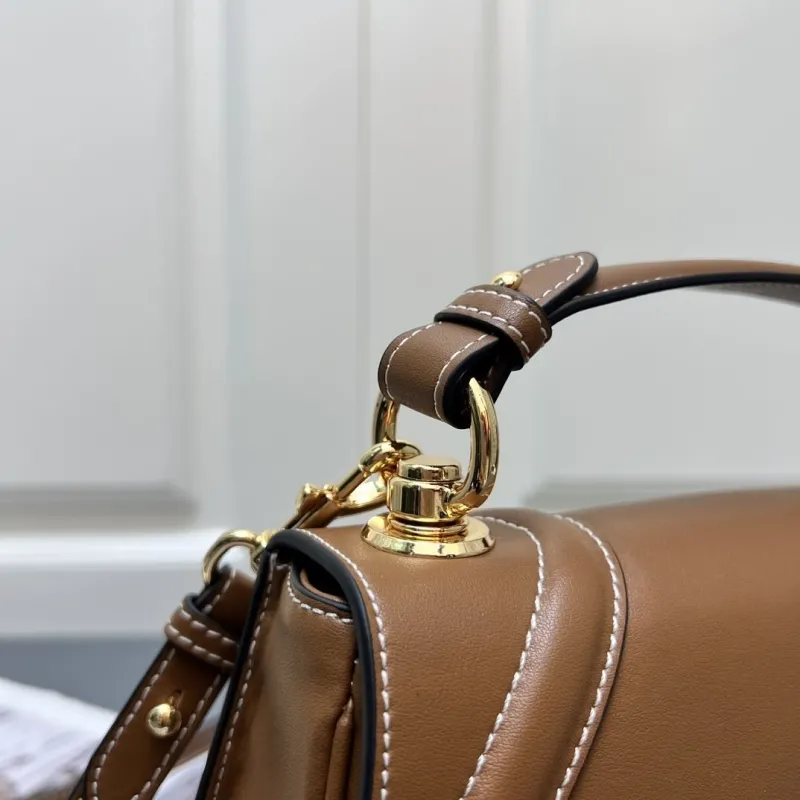 Gucci Top Handle Bags-157 - Image 5