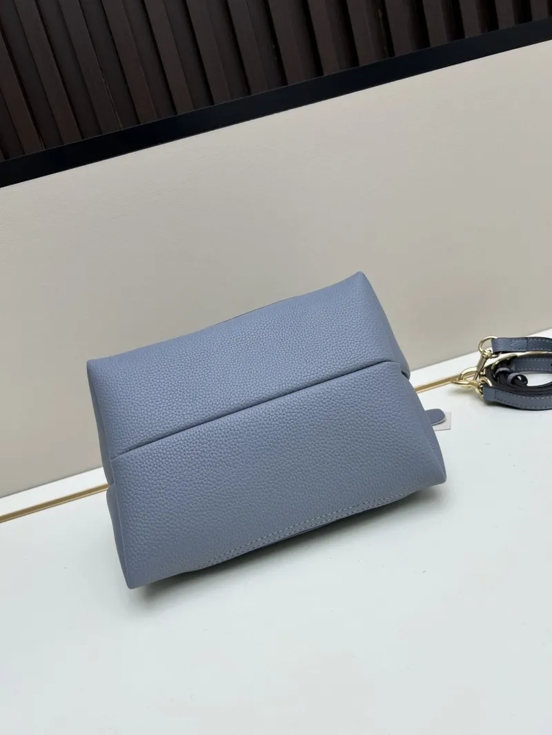 Gucci Top Handle Bags-163 - Image 5