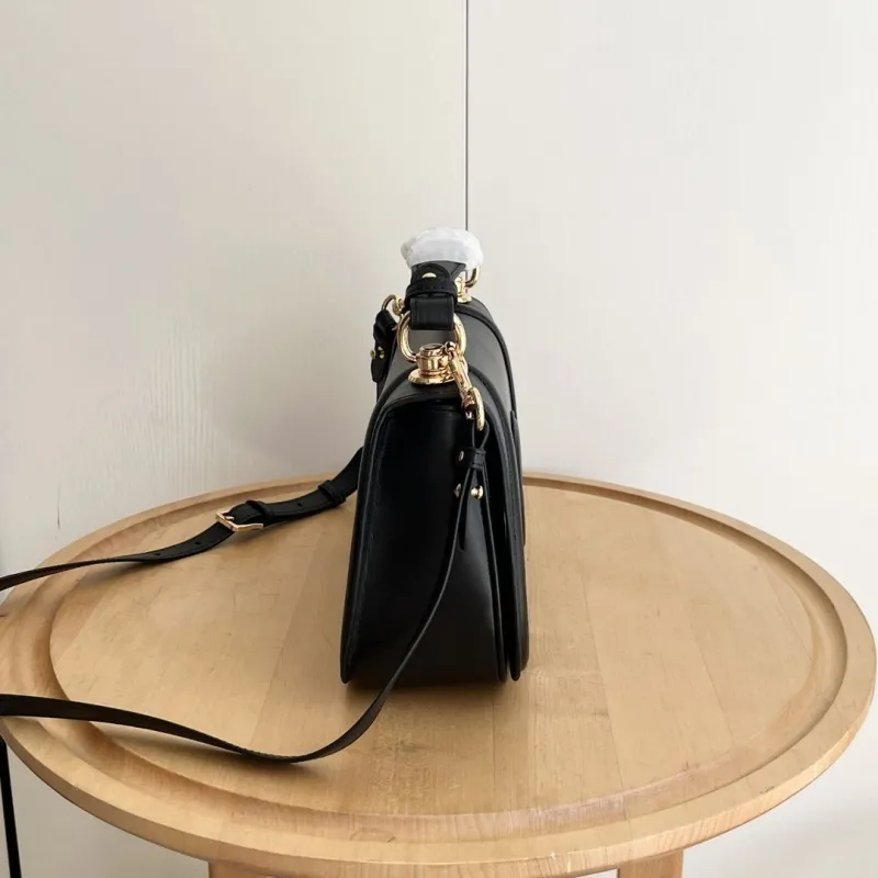 Gucci Top Handle Bags-171 - Image 3