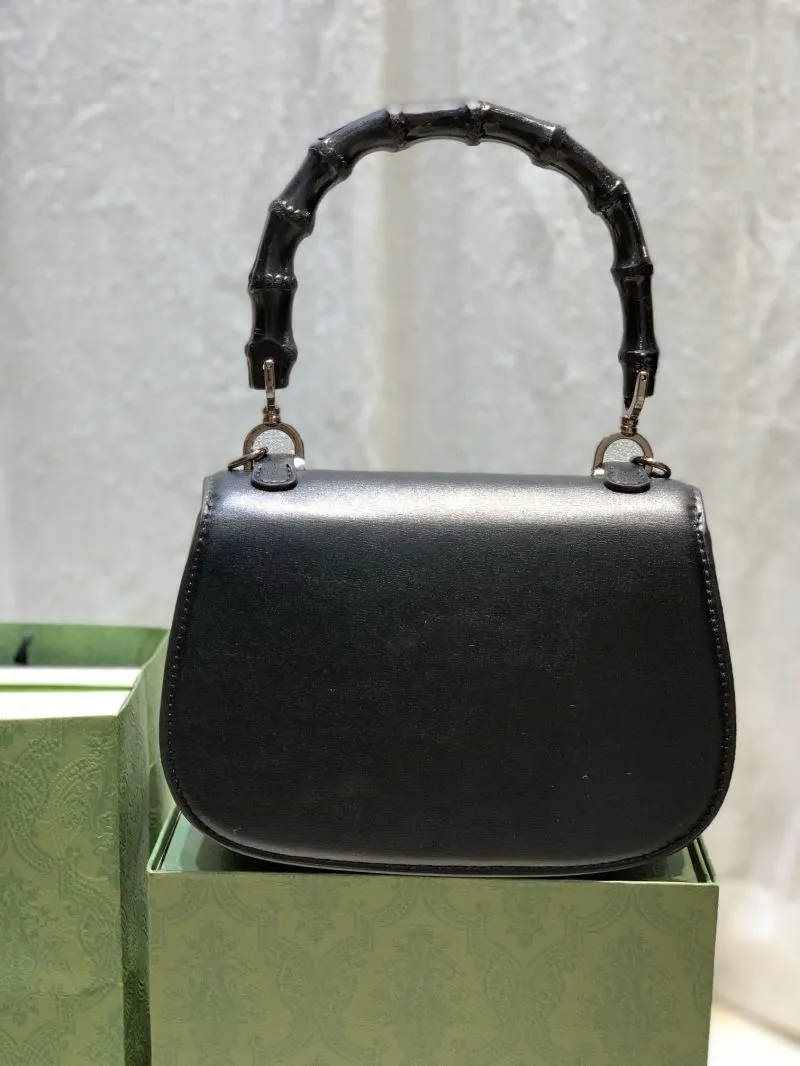 Alternative view of Gucci Top Handle Bags-180