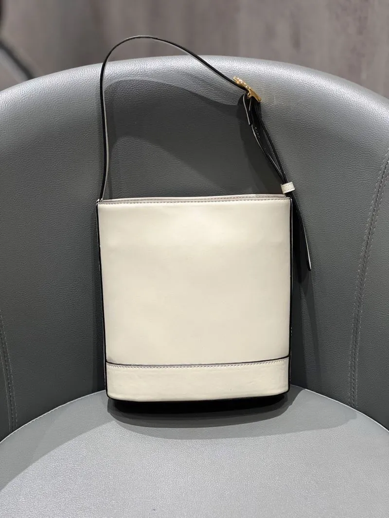 Alternative view of Gucci Top Handle Bags-192