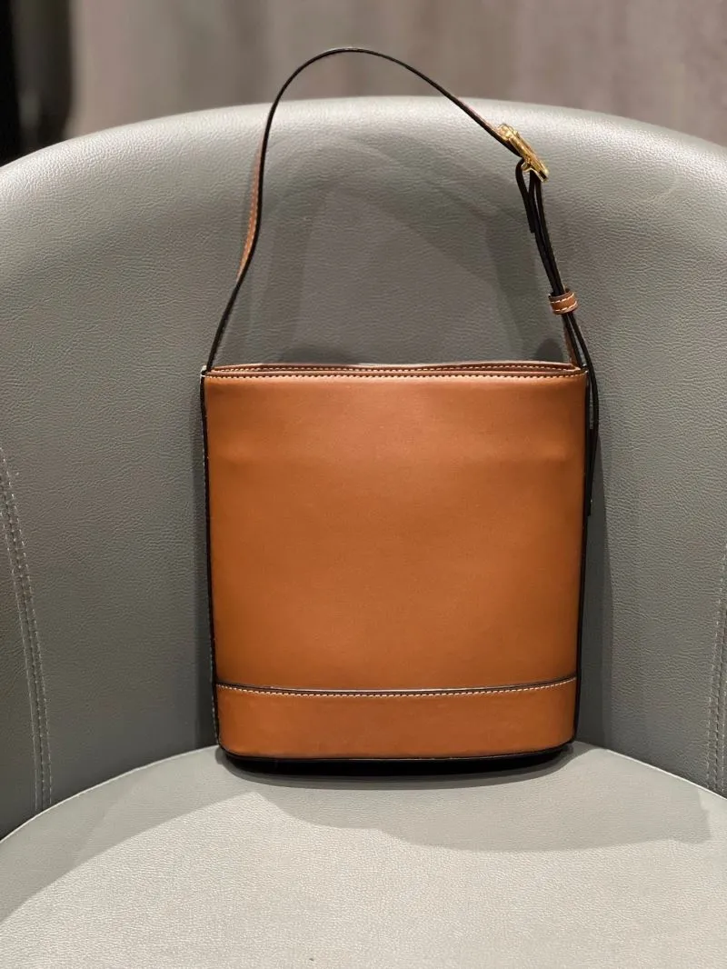 Alternative view of Gucci Top Handle Bags-194