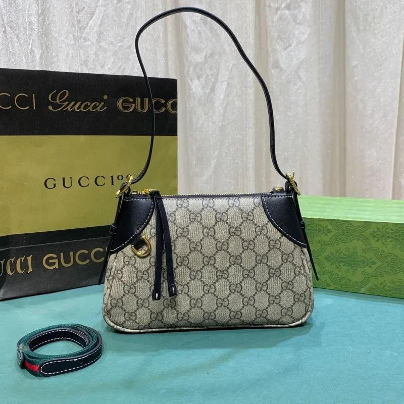 Gucci Top Handle Bags-195