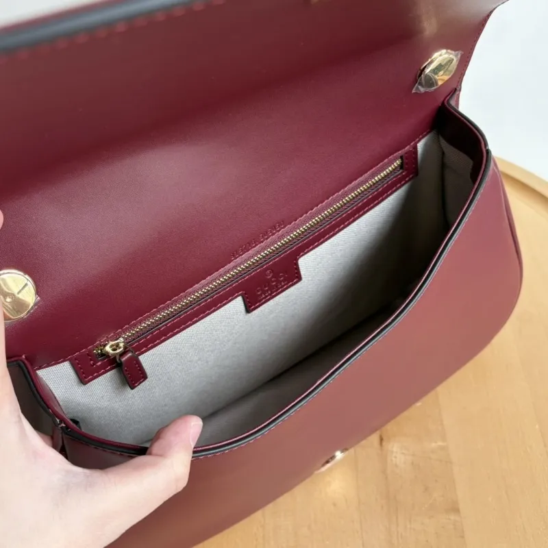Gucci Top Handle Bags-201 - Image 7