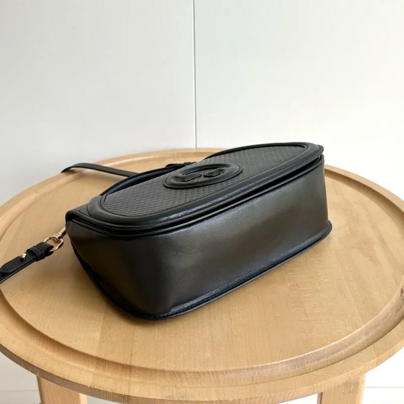 Gucci Top Handle Bags-203 - Image 4