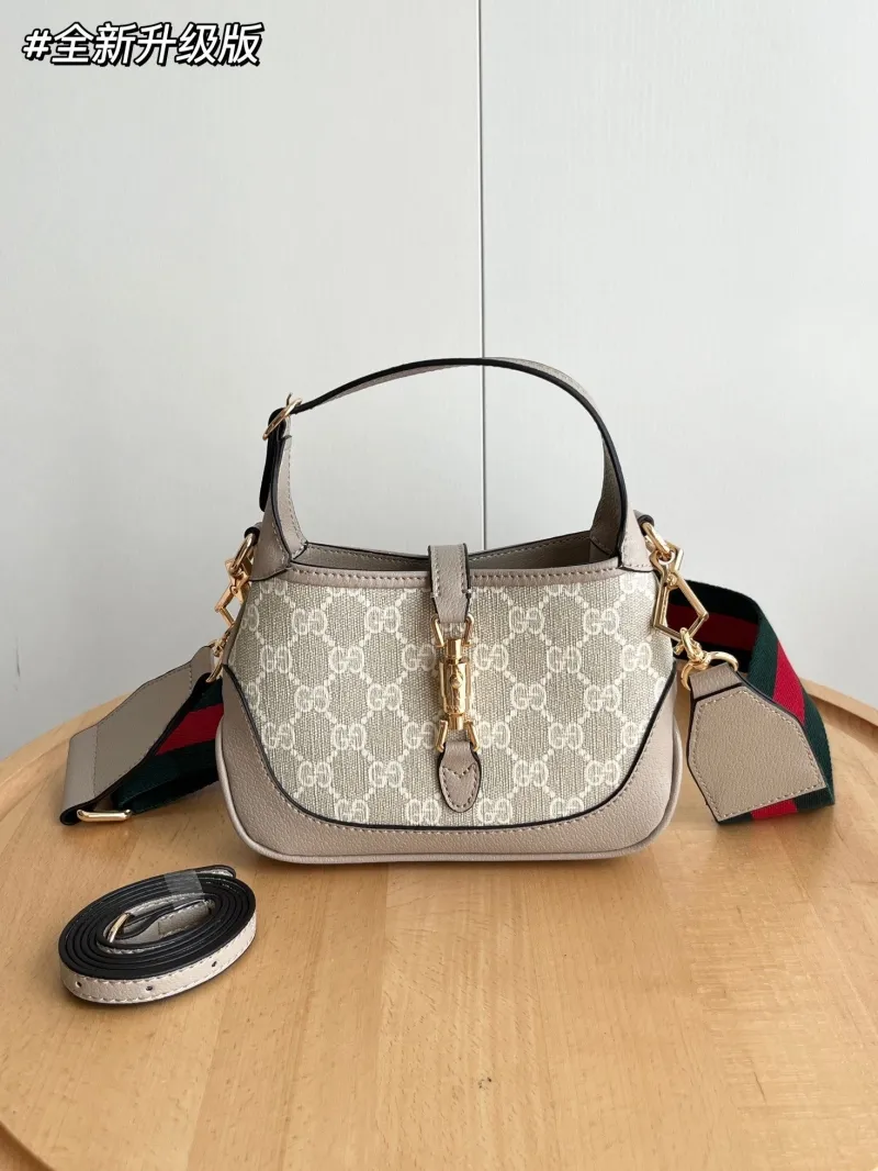 Gucci Top Handle Bags-226