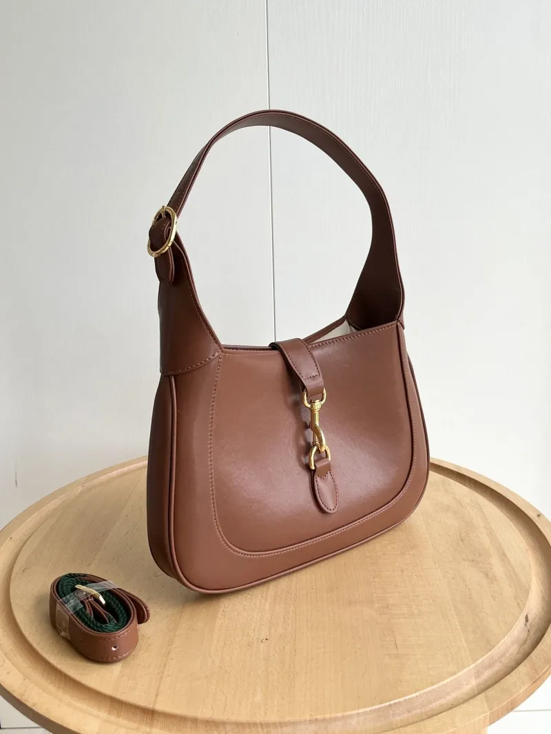 Alternative view of Gucci Top Handle Bags-228