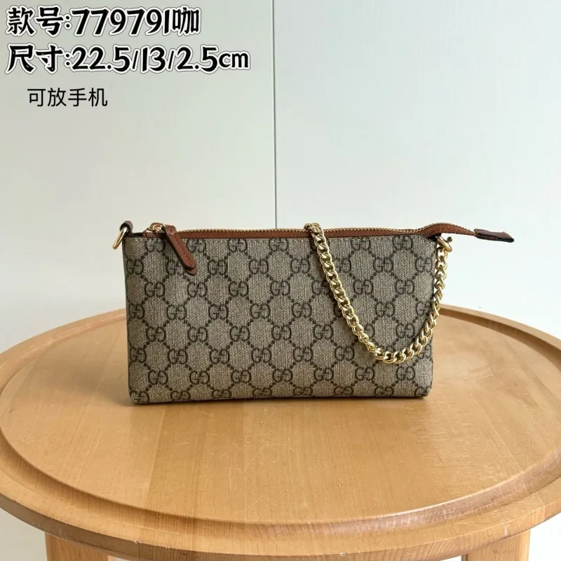 Gucci Top Handle Bags-237