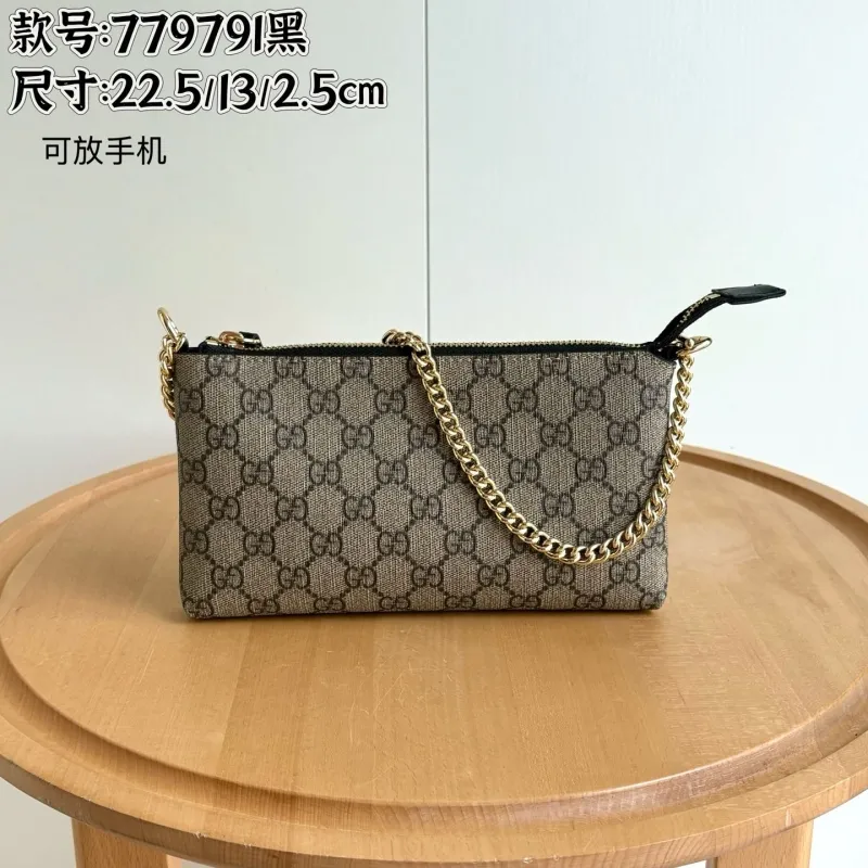 Gucci Top Handle Bags-238