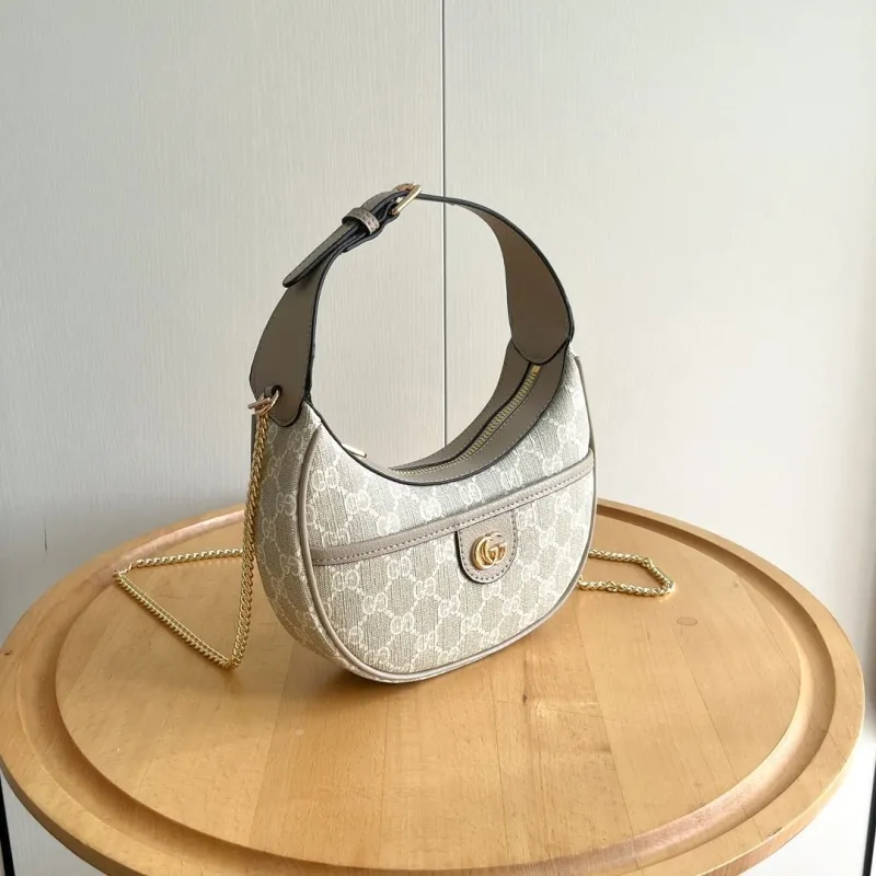 Alternative view of Gucci Top Handle Bags-251