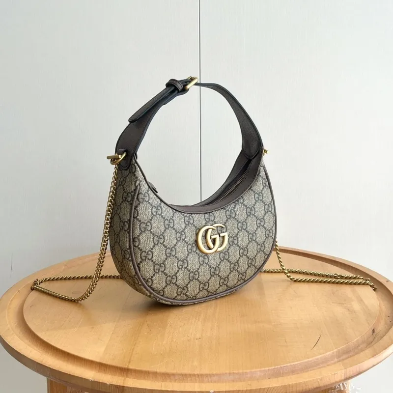 Alternative view of Gucci Top Handle Bags-274