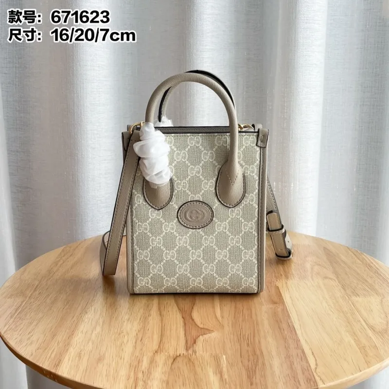 Gucci Top Handle Bags-309