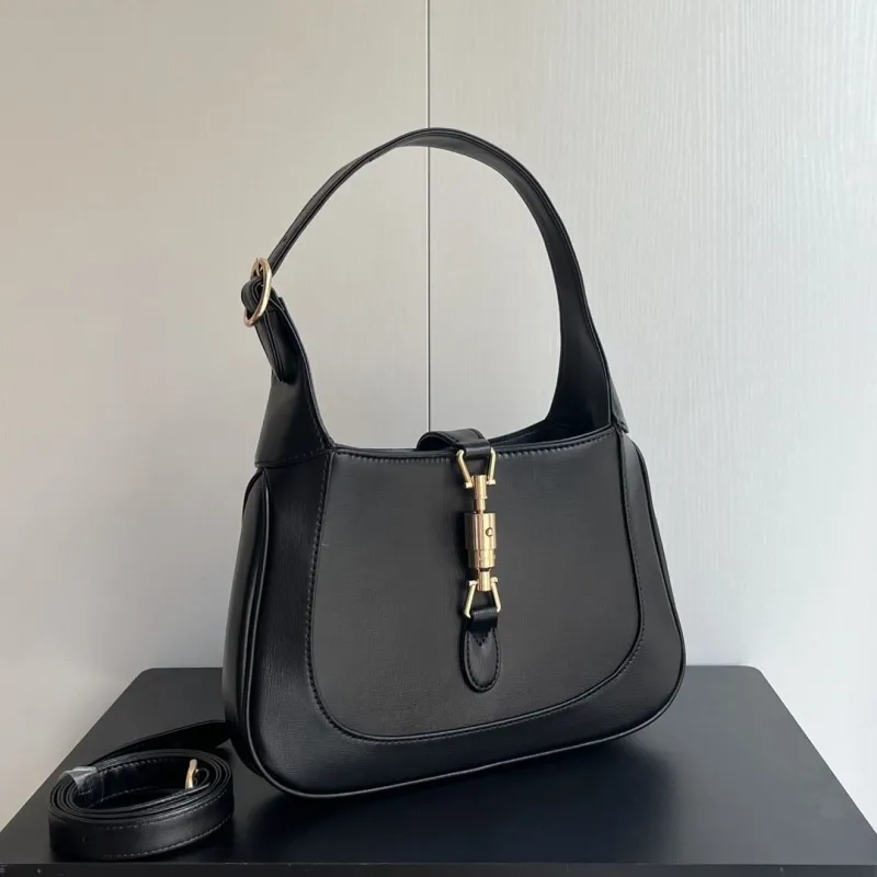 Alternative view of Gucci Top Handle Bags-313
