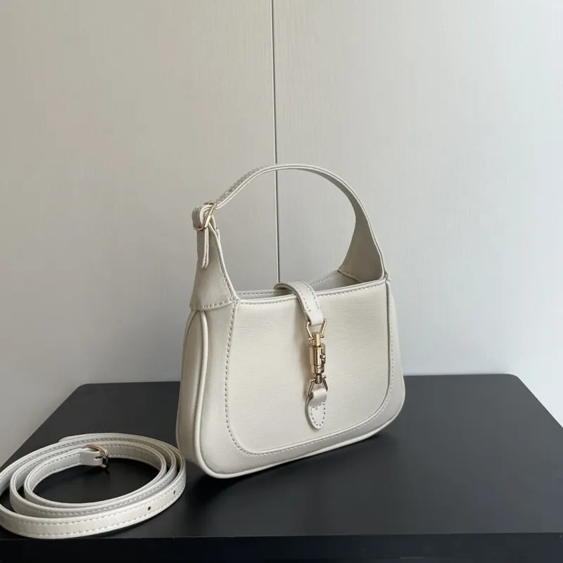 Alternative view of Gucci Top Handle Bags-316