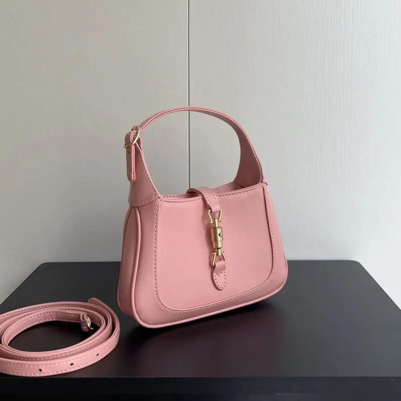 Alternative view of Gucci Top Handle Bags-318