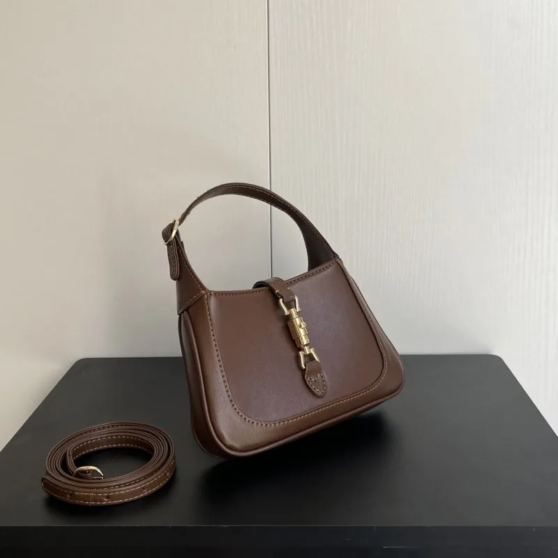 Alternative view of Gucci Top Handle Bags-320