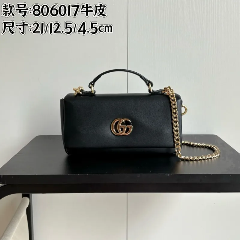 Gucci Top Handle Bags-321