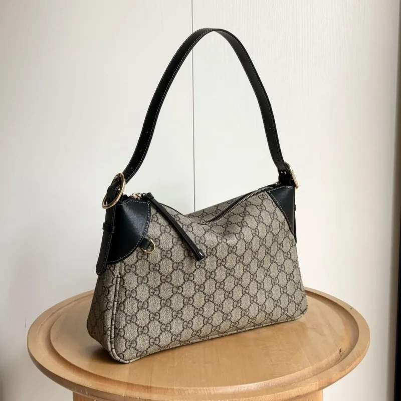 Alternative view of Gucci Top Handle Bags-345
