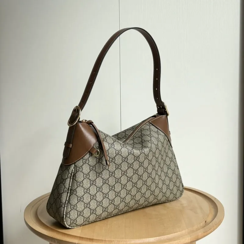Alternative view of Gucci Top Handle Bags-347