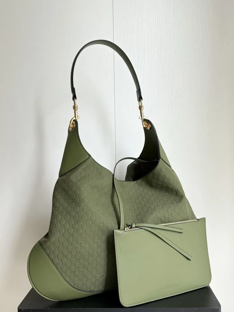 Alternative view of Gucci Top Handle Bags-367