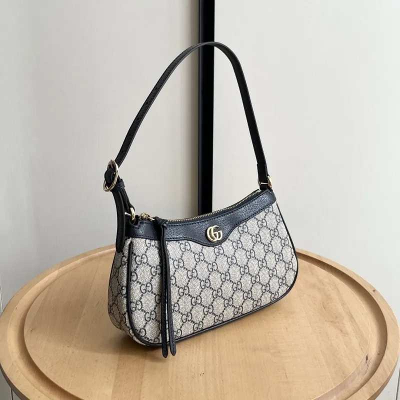 Alternative view of Gucci Top Handle Bags-371