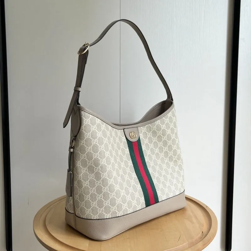 Alternative view of Gucci Top Handle Bags-392