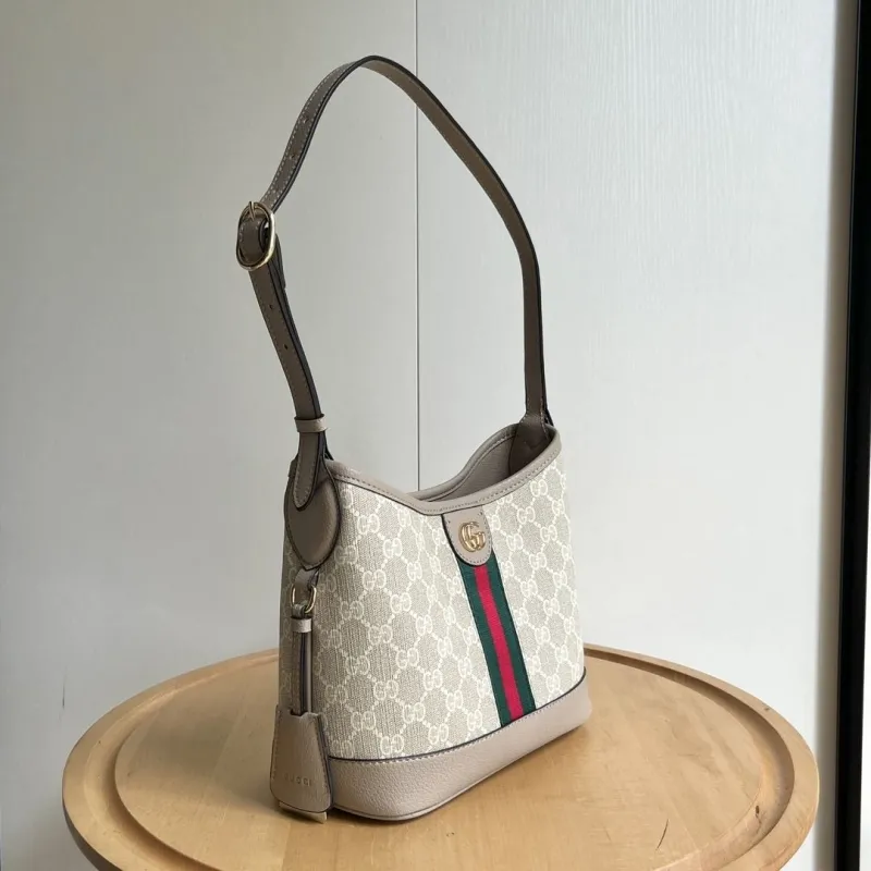Gucci Top Handle Bags-486