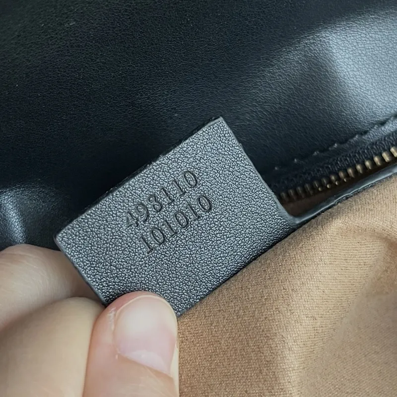 Alternative view of Gucci Top Handle Bags-494