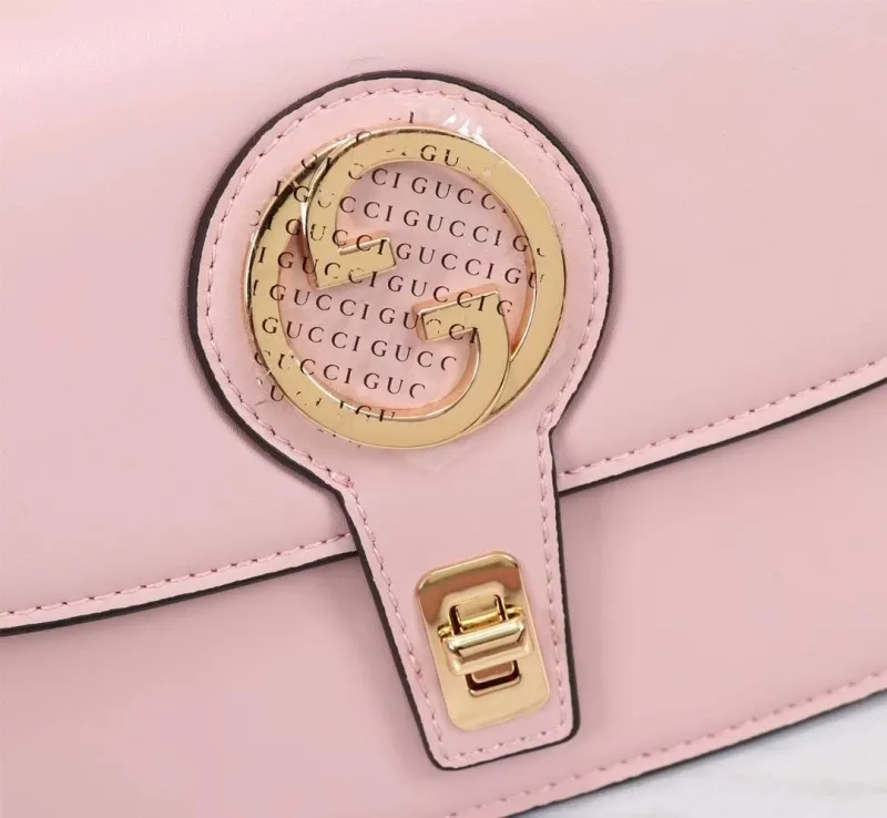Alternative view of Gucci Top Handle Bags-541