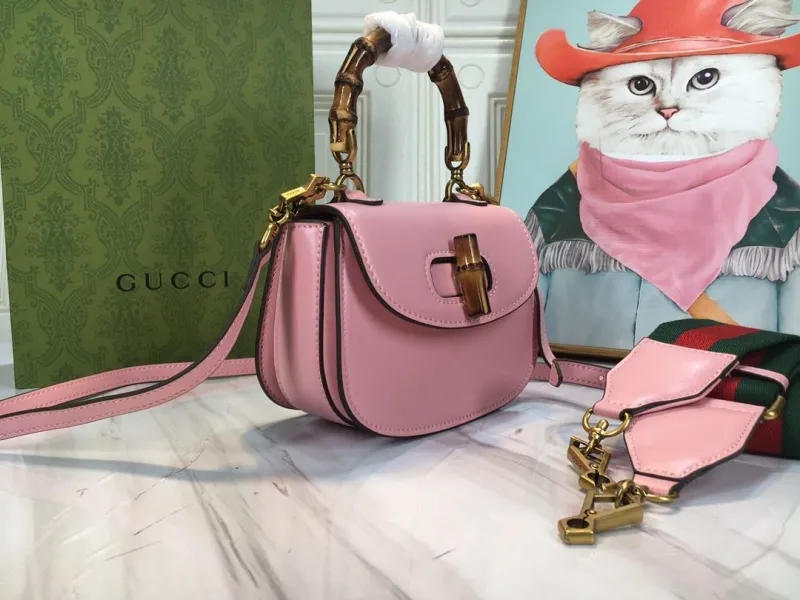 Alternative view of Gucci Top Handle Bags-555