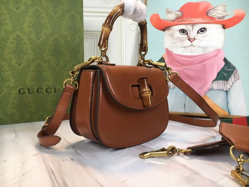 Alternative view of Gucci Top Handle Bags-556