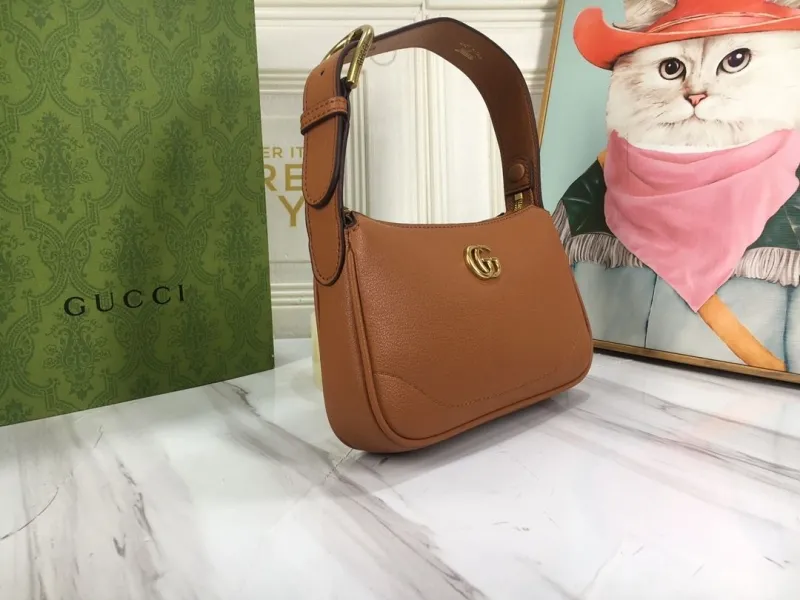 Alternative view of Gucci Top Handle Bags-586