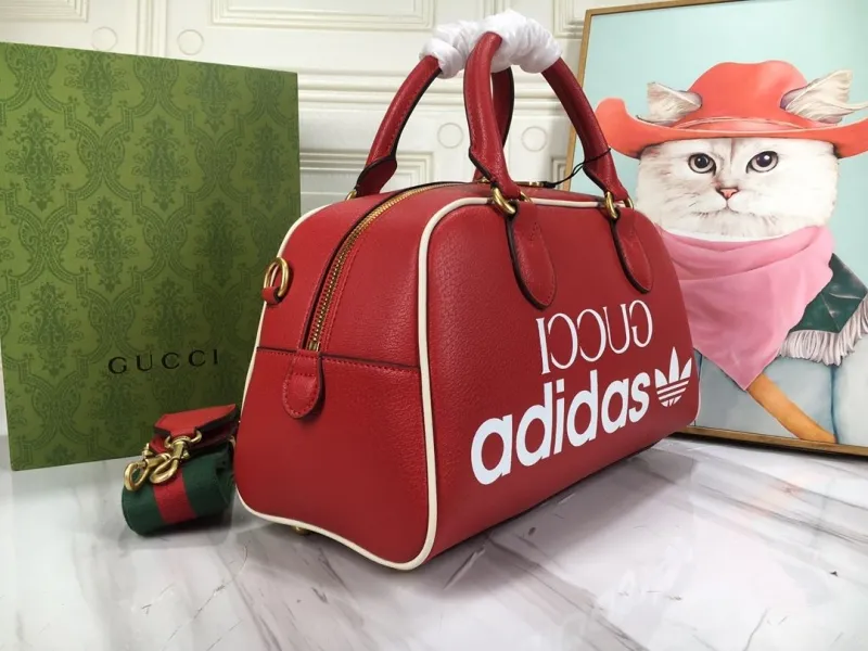 Alternative view of Gucci Top Handle Bags-613