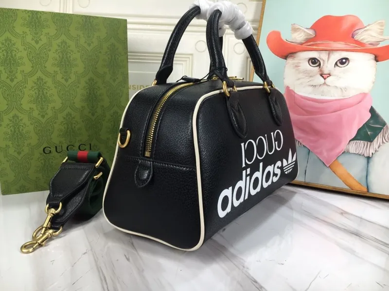 Alternative view of Gucci Top Handle Bags-614