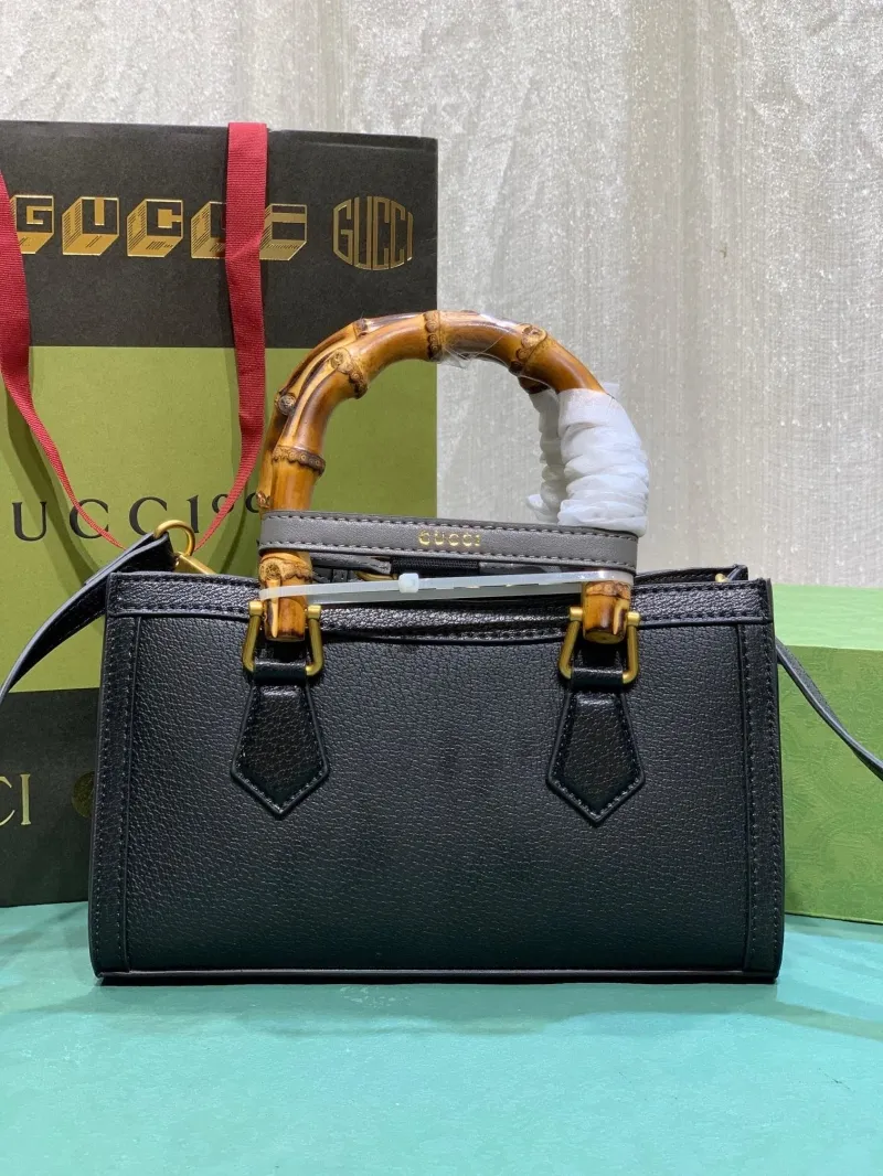 Alternative view of Gucci Top Handle Bags-632