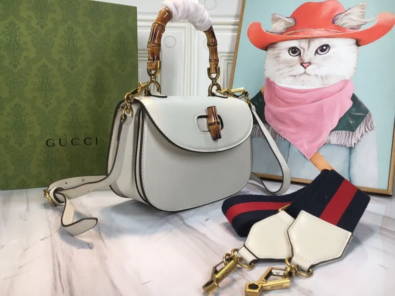 Alternative view of Gucci Top Handle Bags-641