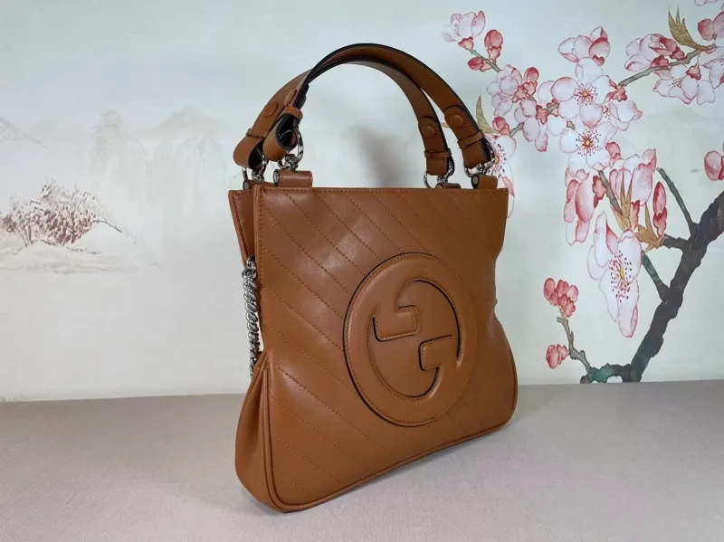 Alternative view of Gucci Top Handle Bags-651