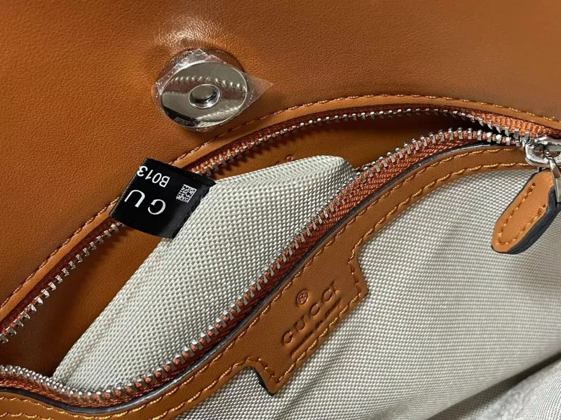 Gucci Top Handle Bags-651 - Image 9