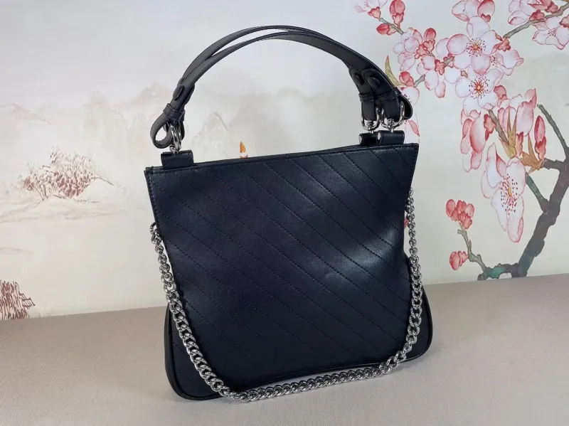 Gucci Top Handle Bags-652 - Image 3