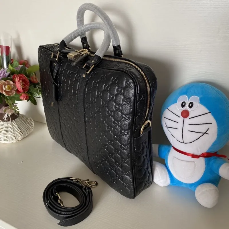 Alternative view of Gucci Top Handle Bags-653