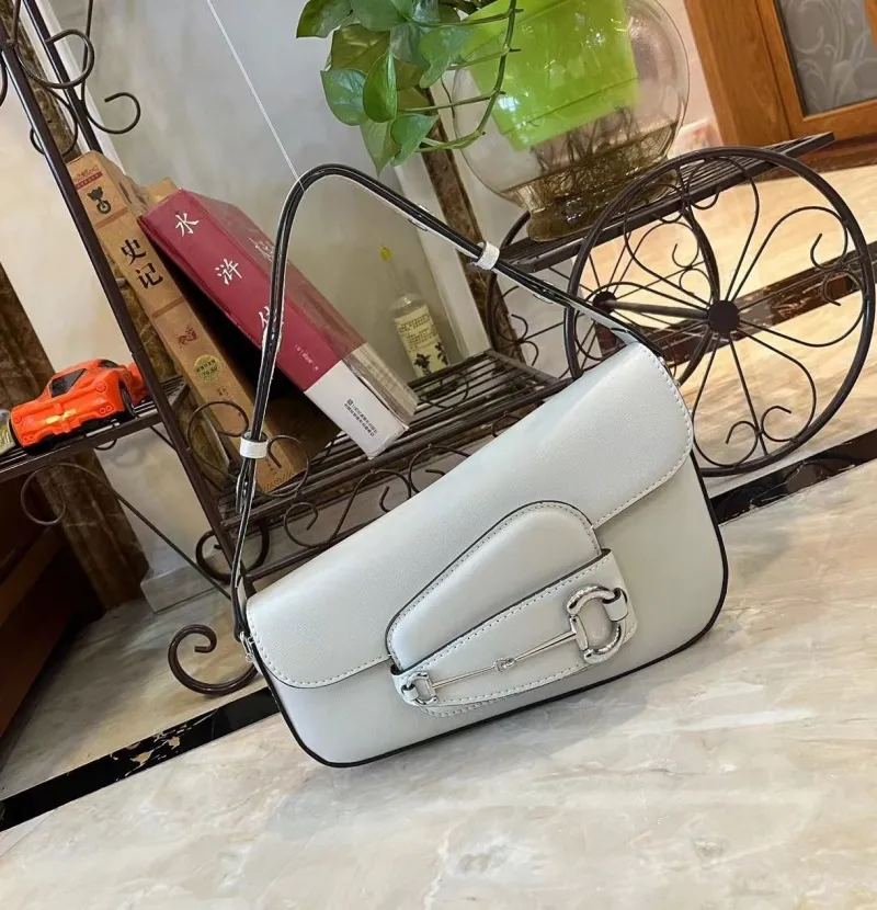 Gucci Top Handle Bags-660