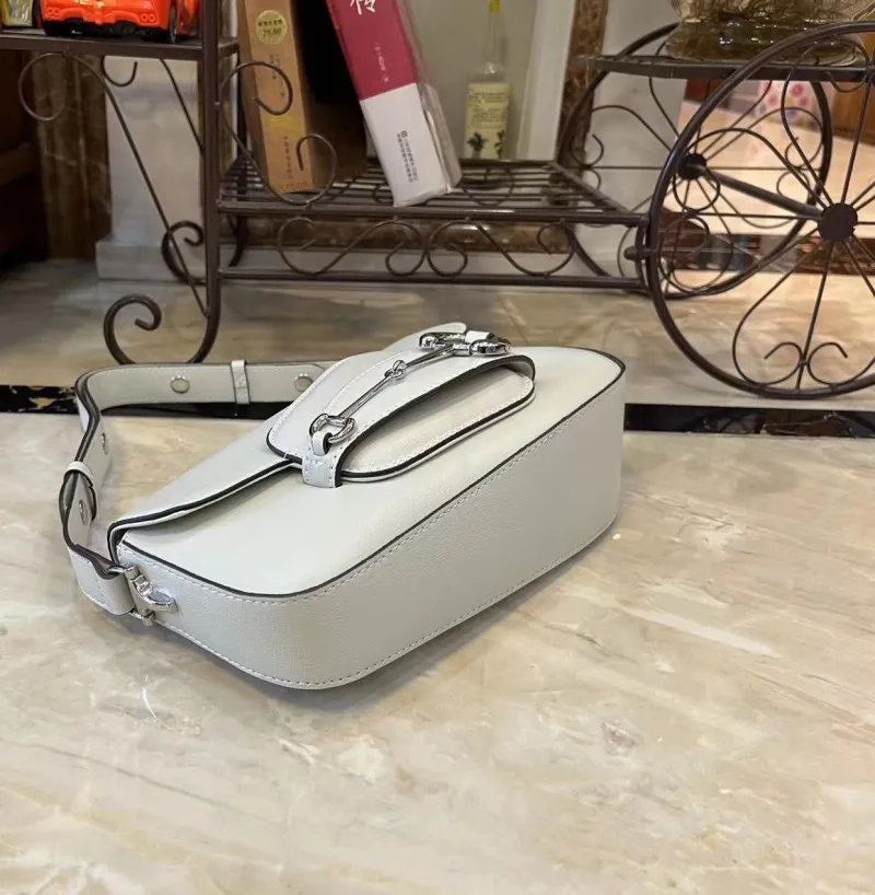 Gucci Top Handle Bags-660 - Image 6
