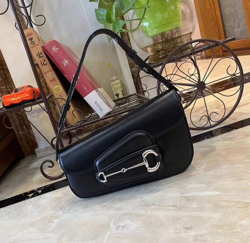 Gucci Top Handle Bags-661
