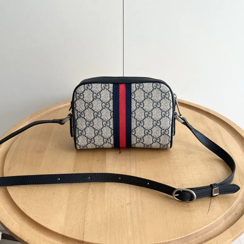 Gucci Travel Bags-1 - Image 6