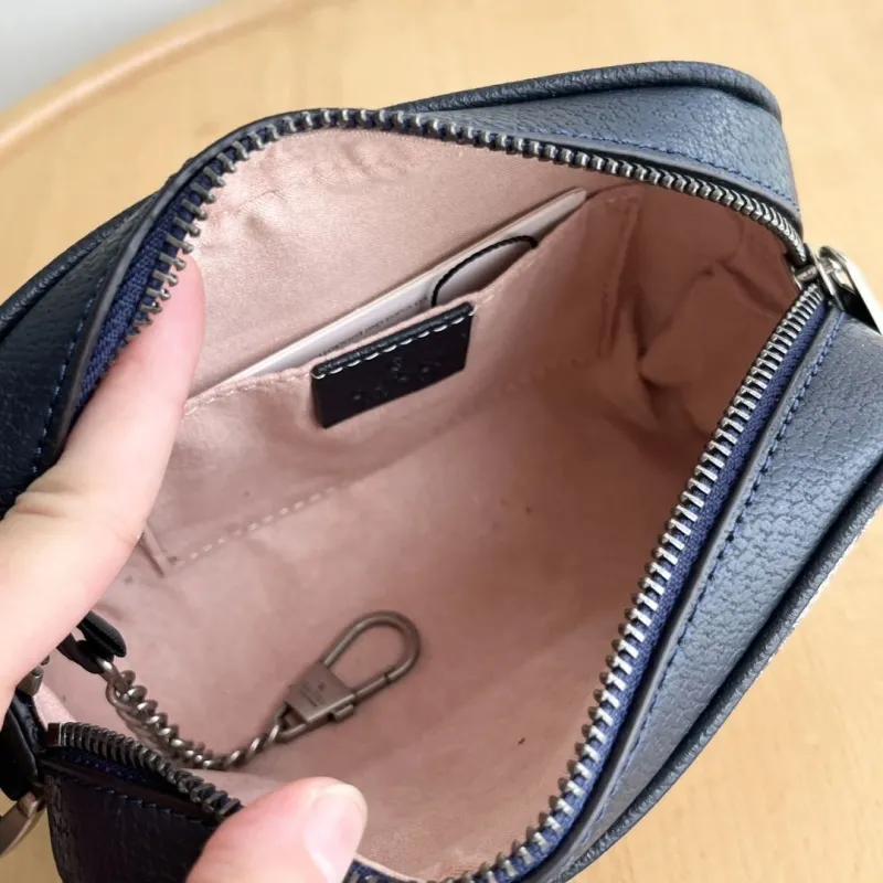 Gucci Travel Bags-1 - Image 7