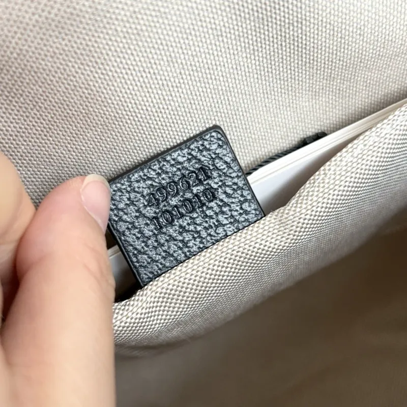 Gucci Travel Bags-10 - Image 8